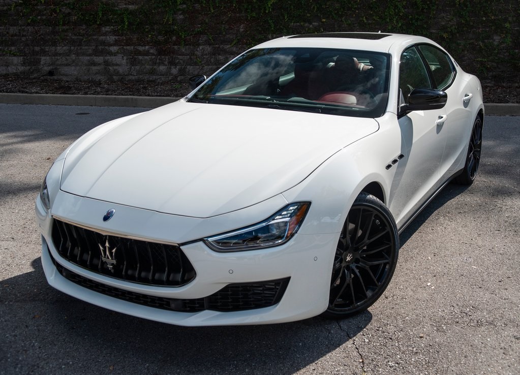 Maserati ghibli 2019